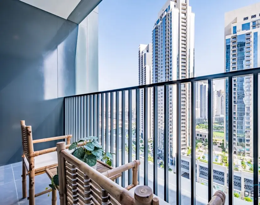 Charming 1-Bedroom Apartment in Creek Edge Tower — Dubai Creek Harbour — photo 4