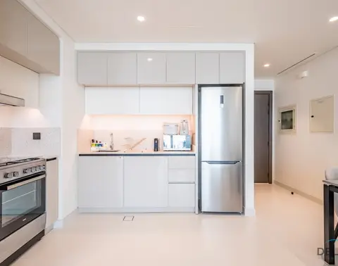 Charming 1-Bedroom Apartment at Marina Vista Tower 2 — Emaar Beachfront — photo 5