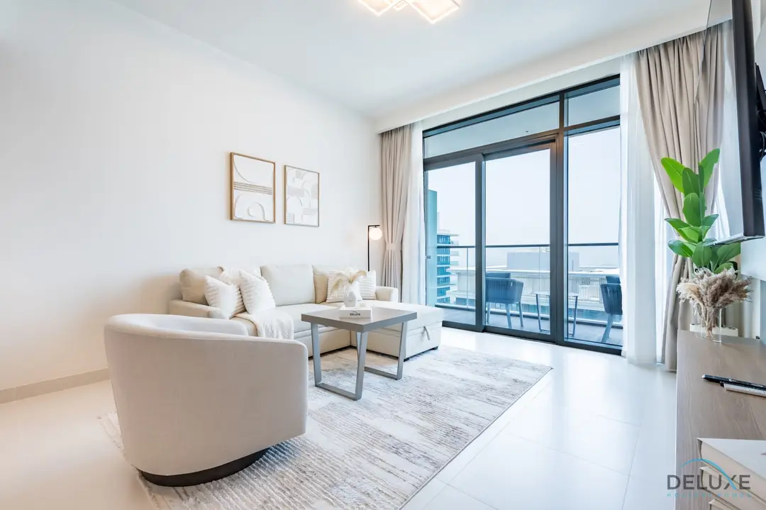 Charming 1-Bedroom Apartment at Marina Vista Tower 2 — Emaar Beachfront