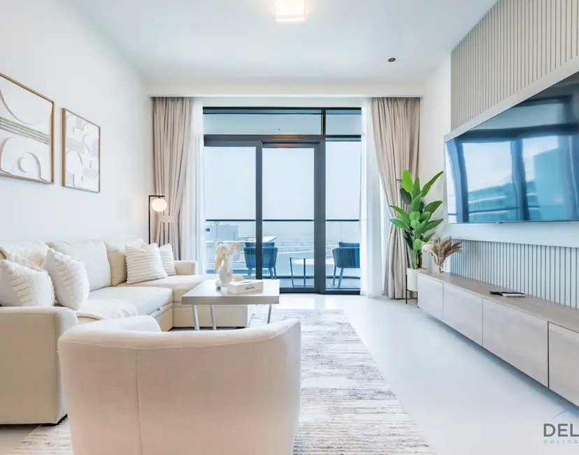 Charming 1-Bedroom Apartment at Marina Vista Tower 2 — Emaar Beachfront — photo 16