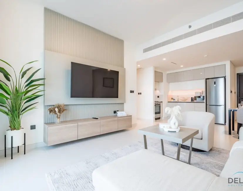 Charming 1-Bedroom Apartment at Marina Vista Tower 2 — Emaar Beachfront — photo 21
