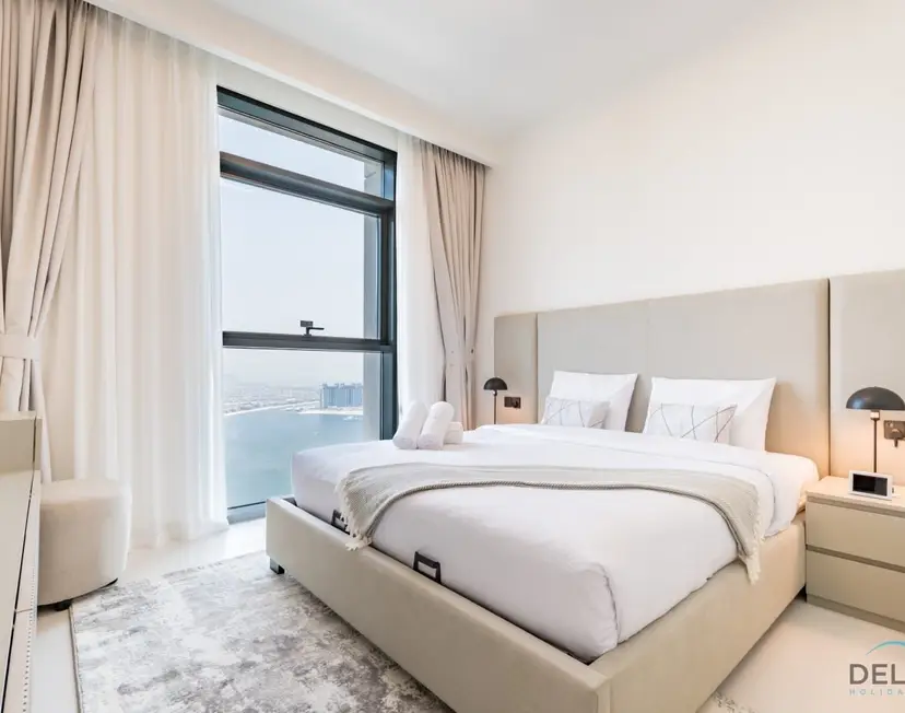 Charming 1-Bedroom Apartment at Marina Vista Tower 2 — Emaar Beachfront — photo 6