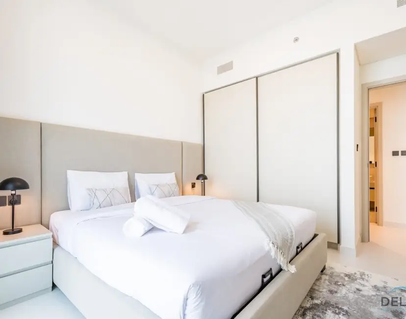 Charming 1-Bedroom Apartment at Marina Vista Tower 2 — Emaar Beachfront — photo 29