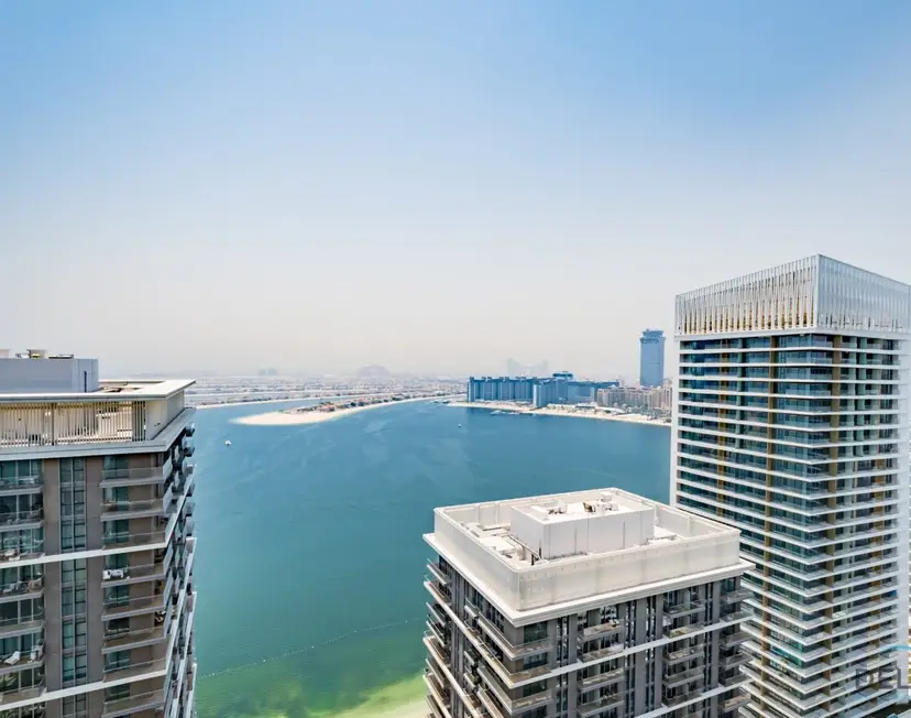 Charming 1-Bedroom Apartment at Marina Vista Tower 2 — Emaar Beachfront — photo 31