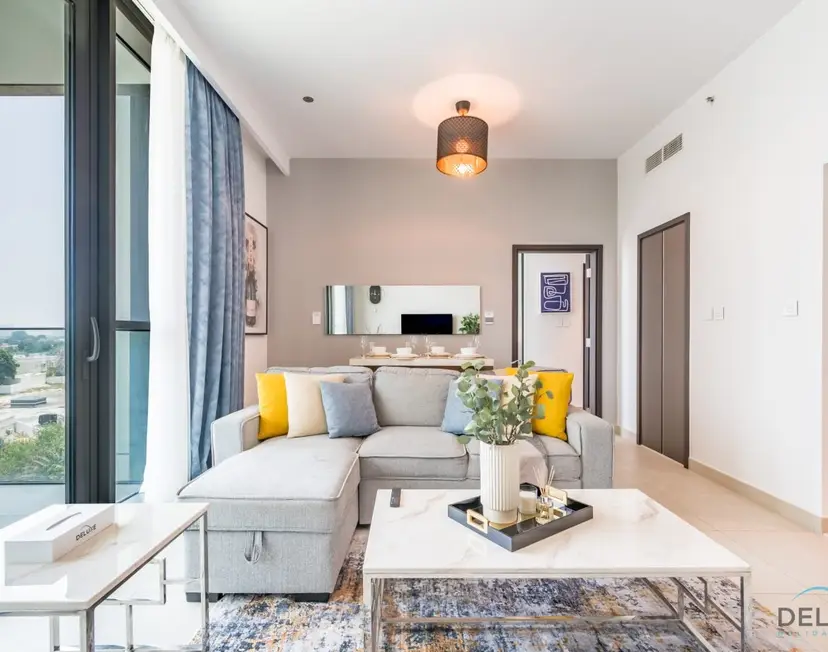 Charming 1-Bedroom Apartment — Downtown Dubai — photo 2