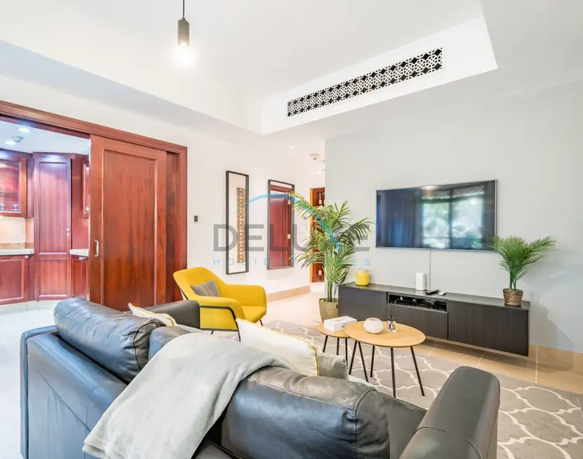 Appealing 1-Bedroom Apartment at Miska 2 Old Town — Downtown Dubai — photo 10