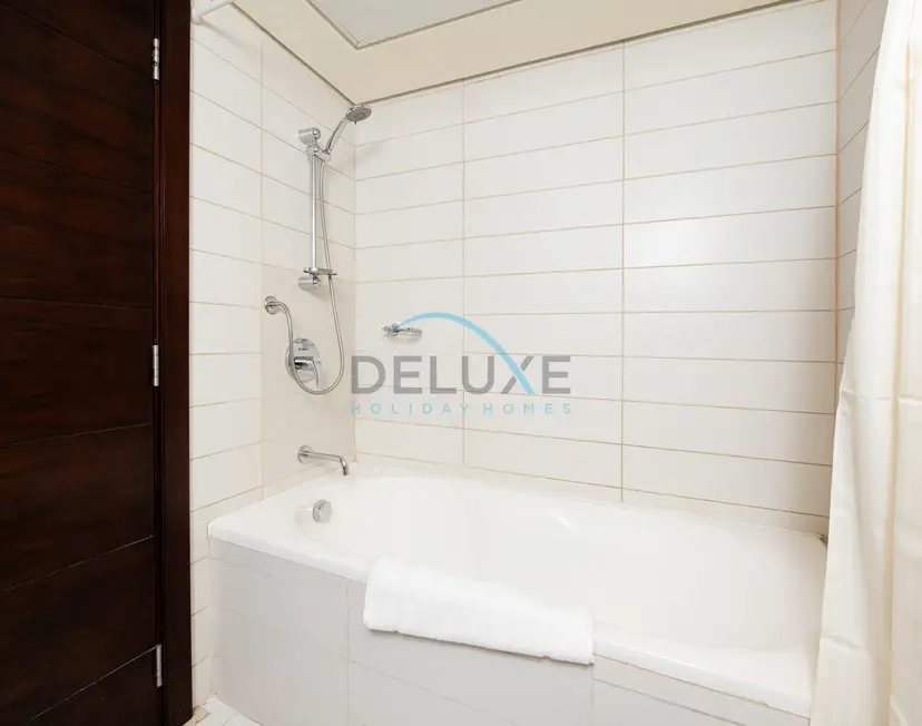 Chic Studio in Burj Views Podium — Downtown Dubai — photo 14