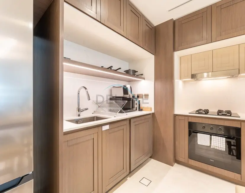 Partial Marina and City Views 1-Bedroom — Emaar Beachfront — photo 10