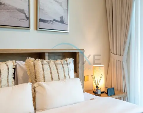 Partial Marina and City Views 1-Bedroom — Emaar Beachfront — photo 4