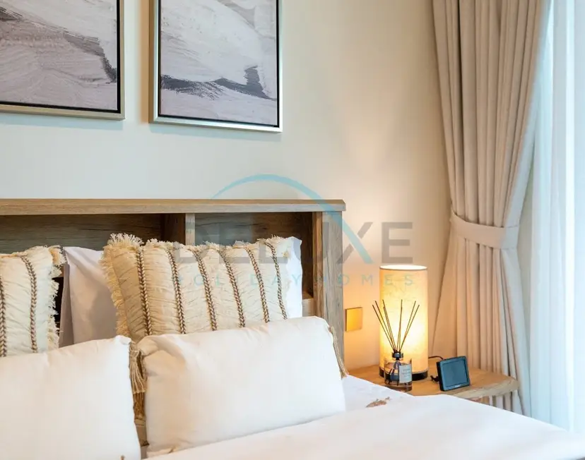 Partial Marina and City Views 1-Bedroom — Emaar Beachfront — photo 4