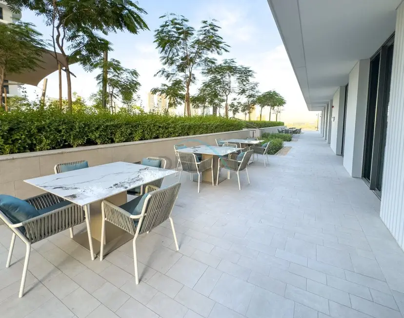 Partial Marina and City Views 1-Bedroom — Emaar Beachfront — photo 39
