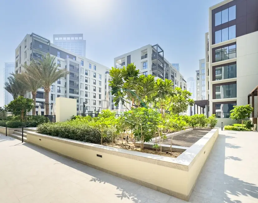 Creek Views 1-Bedroom, Short Drive to Ras Al Khor Sanctuary and Festival — Dubai Creek Harbour — photo 19