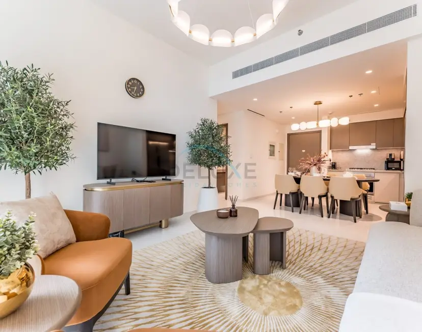 Partial Sea Views with Private Beach Access — Emaar Beachfront — photo 8