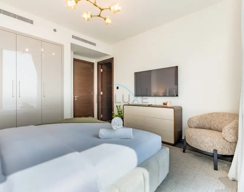 High-Floor 2-Bedroom with Skyline Views, Steps from a Park — Sobha Hartland — photo 14