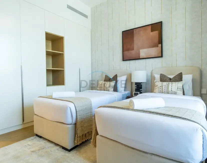 Seafront 2-Bedroom, Within Walking Distance to La Mer Beach — photo 28