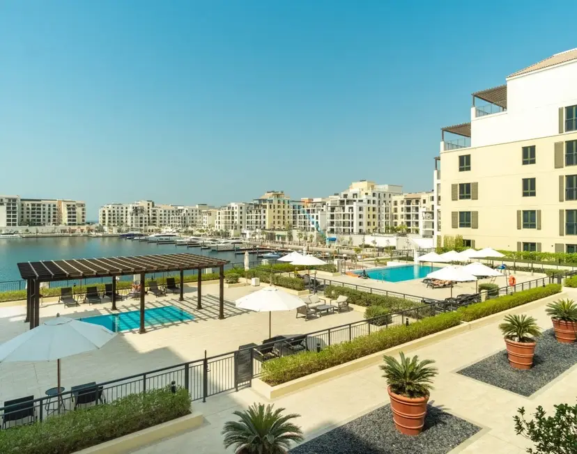 Seafront 2-Bedroom, Within Walking Distance to La Mer Beach — photo 6