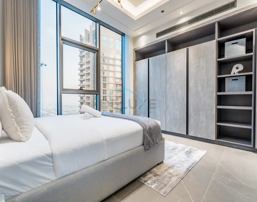 Luxurious High-Floor 3-Bedroom with Assistant Room — Jumeirah Lake Towers — photo 21
