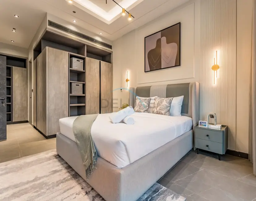 Luxurious High-Floor 3-Bedroom with Assistant Room — Jumeirah Lake Towers — photo 26