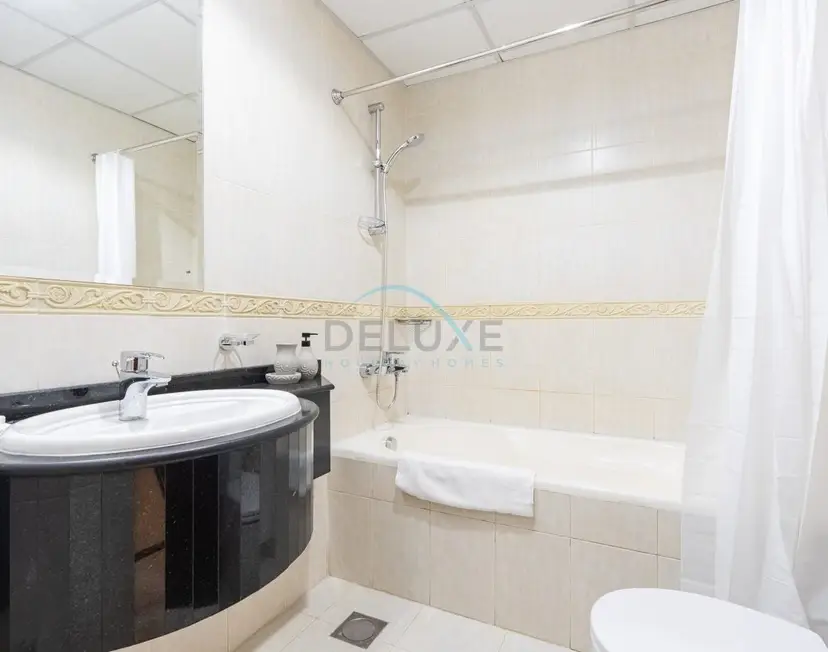 High-Floor Apartment With Stunning Sea Views — Dubai Marina — photo 15