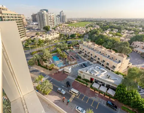 Family-Friendly Apartment, Few Minutes Drive — Dubai Sports City — photo 5