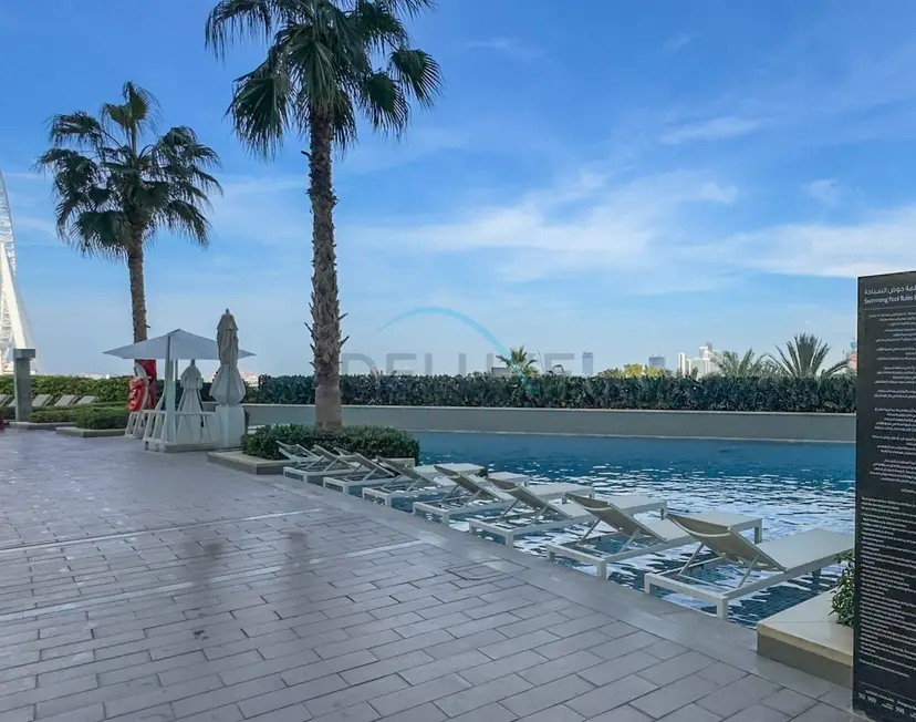 Балкон с видом на марину и частичным видом на море — Jumeirah Beach Residence — photo 22