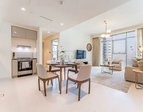 Prime Waterfront Living with Partial Sea Views, Just a Short Drive — Emaar Beachfront — photo 3
