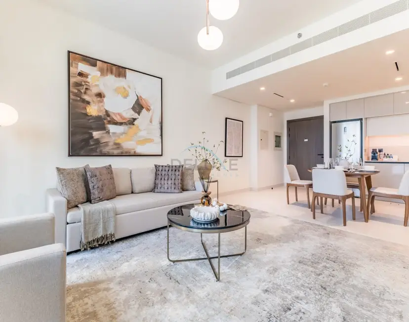 Prime Waterfront Living with Partial Sea Views, Just a Short Drive — Emaar Beachfront — photo 16