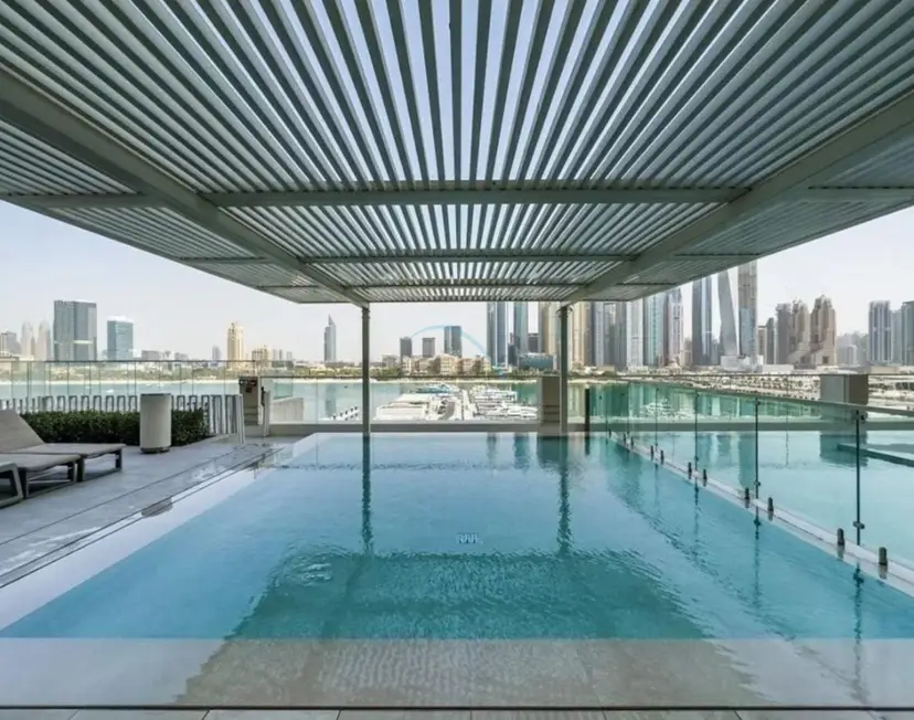 Prime Waterfront Living with Partial Sea Views, Just a Short Drive — Emaar Beachfront — photo 36