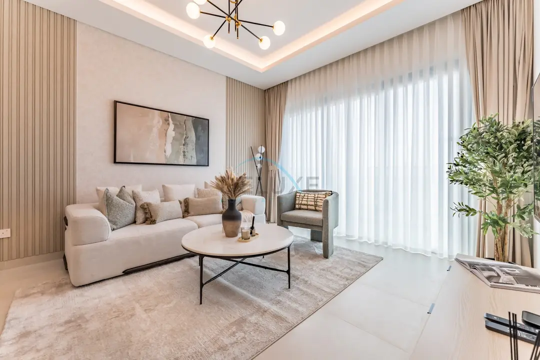 City Living 1-Bedroom Near Coca-Cola Arena and Park — Al Wasl