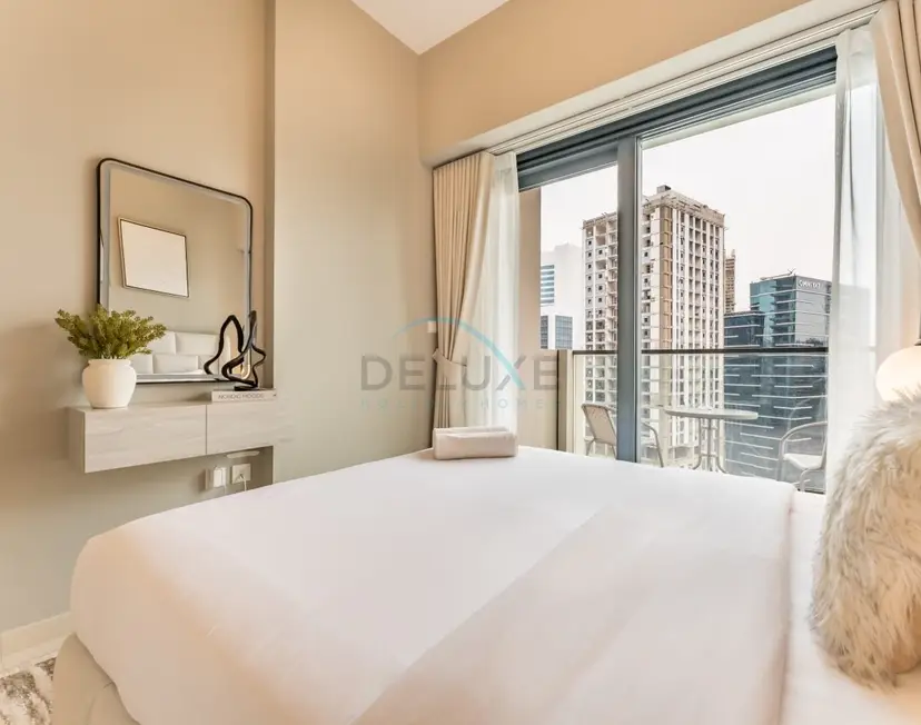 Furnished 1Bedroom with Burj Khalifa Tip View — Business Bay — photo 10