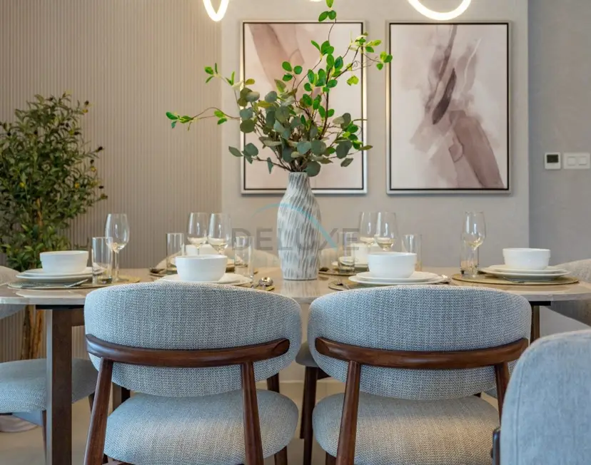 Chic 2-Bedroom Retreat with Assistant Room — Jumeirah — photo 8