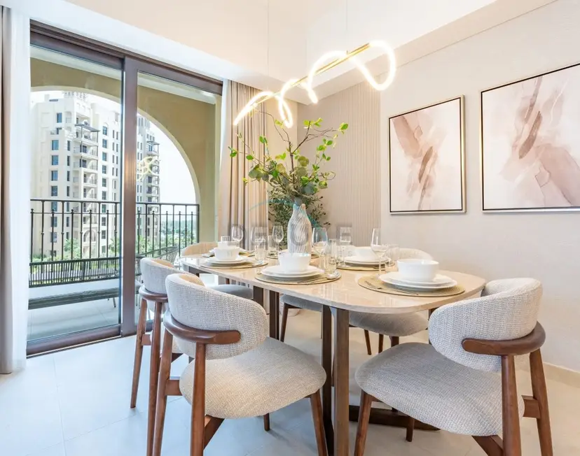 Chic 2-Bedroom Retreat with Assistant Room — Jumeirah — photo 3