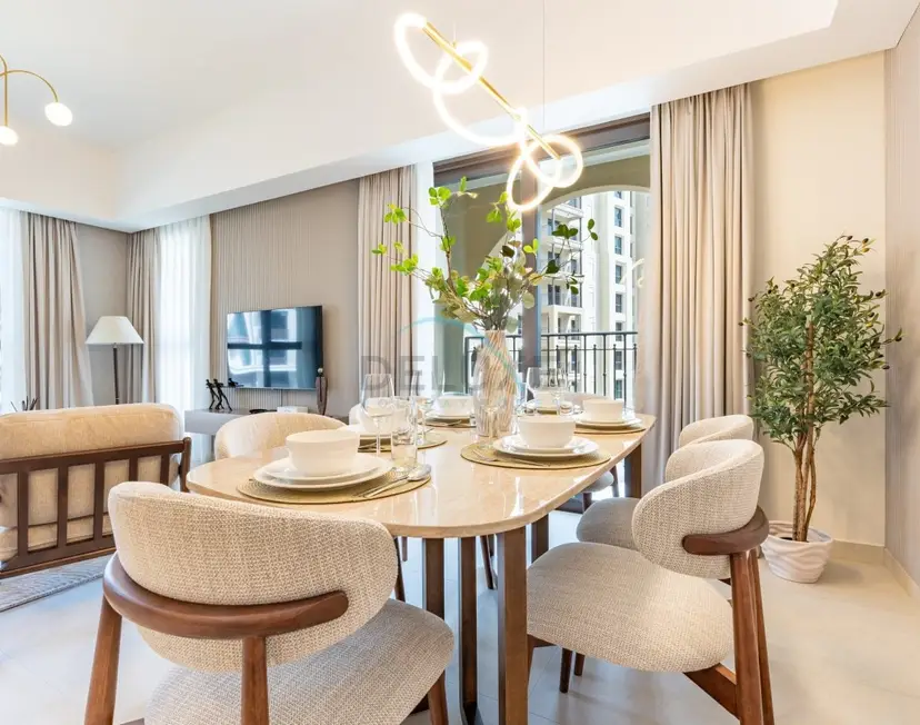 Chic 2-Bedroom Retreat with Assistant Room — Jumeirah — photo 9
