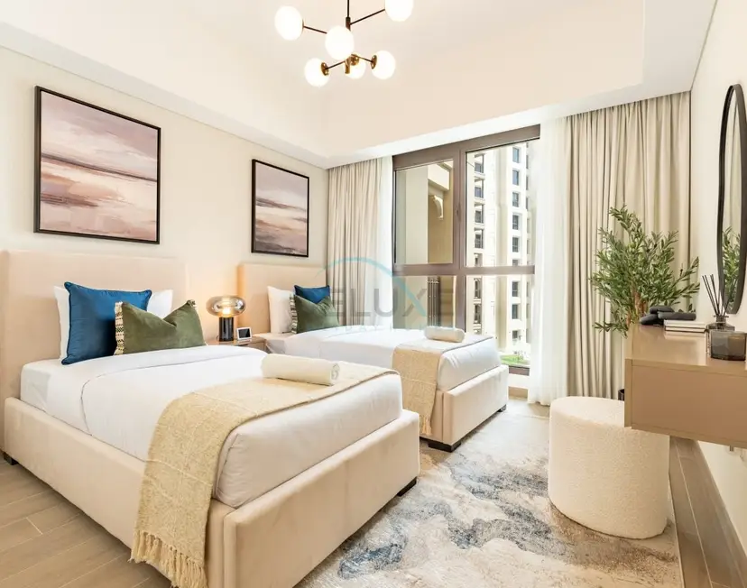 Chic 2-Bedroom Retreat with Assistant Room — Jumeirah — photo 30