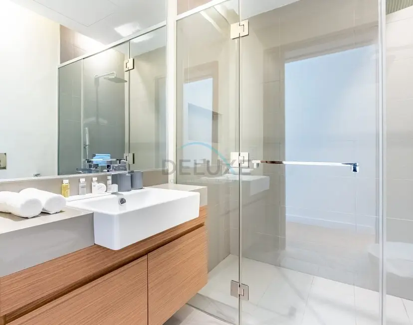 Elegant 2-Bedroom with Assistant’s Room Next to Coca-Cola Arena — Al Wasl — photo 30