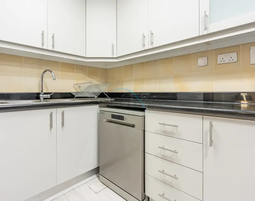 Upscale 2-Bedroom At Shams — Jumeirah Beach Residence — photo 24