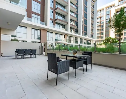 Serene 2-Bedroom at Acacia — Dubai Hills — photo 3