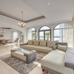 Furnished 5 BedroomApartment in Palm Jumeirah